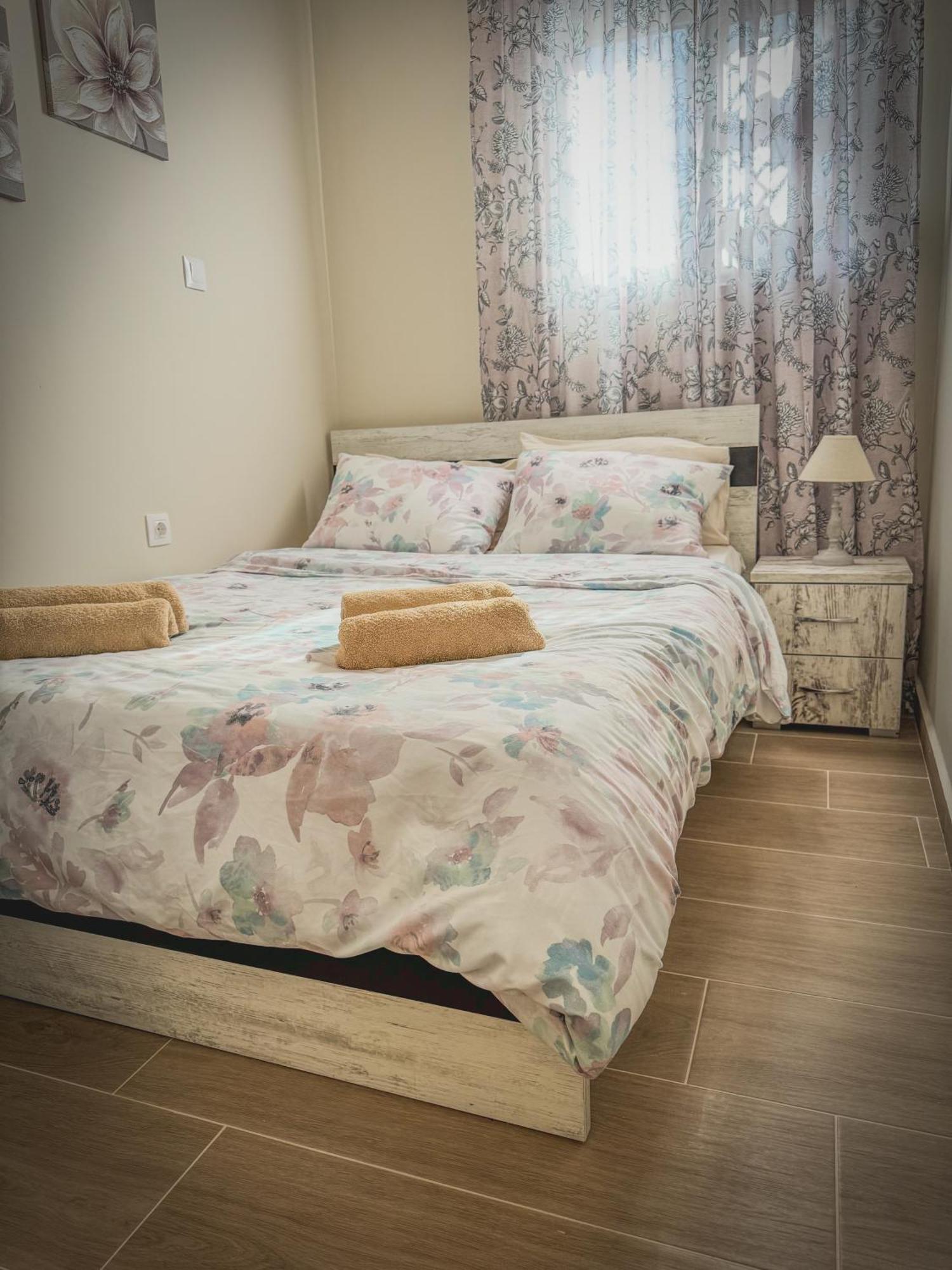 Alyki House Holiday home *